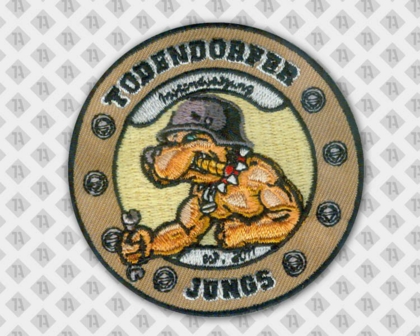 Aufnäher Patch gestickt mit gesticktem Rand bunt Motiv Hund mit Helm Zigarre Todendorfer Jungs