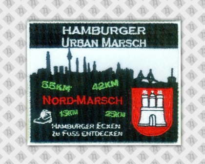 Eckiger gestickter Aufnäher Patch mit gestickten Rand schwarz weiß Hamburger Urban Marsch Backpacker