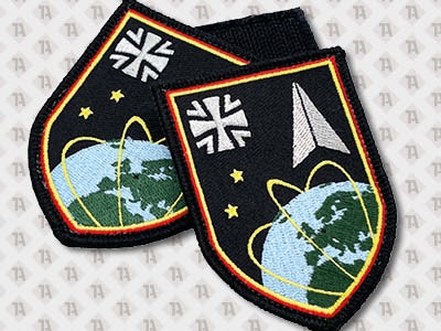 Aufnäher mit dem schwarzen Kreuz, dem Hoheitszeichen der Bundeswehr.