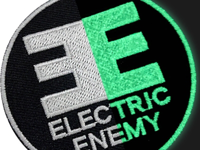 1A Patch Aufnäher Glow in the dark fluoreszierendes Garn