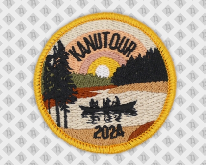 Runder Patch gestickt mit gesticktem Rand Kanutour Pfadfinder Sonnenuntergang