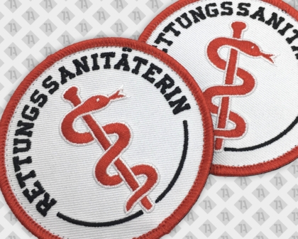 Patch Aufnäher gestickt rund mit Kettelrand Sanitäterin weiß rot Rettungsdienst