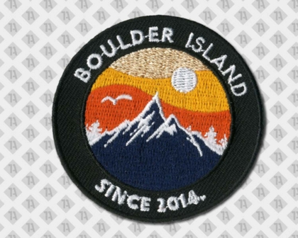 Gestickter runder Patch Aufnäher Firmen Berge Bouldern gestickter Rand