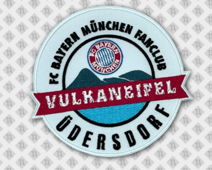 Konturgeschnittener Patch Aufnäher Abzeichen badge gestickt mit gesticktem Rand bunt Bayern München Vereine