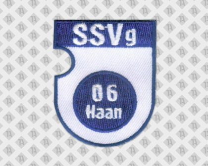 Gestickter Patch Aufnäher Abzeichen badge mit Stickrand Kontur blau weiß Vereine
