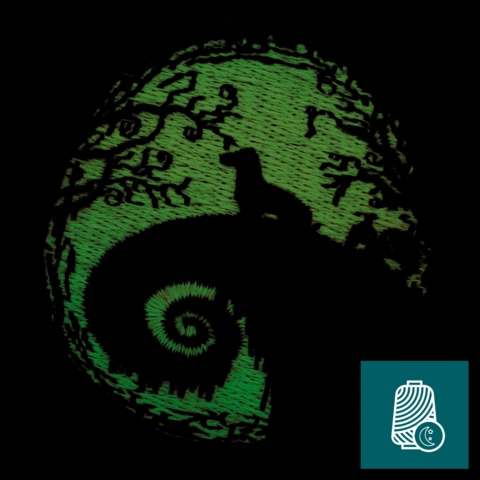 Aufnäher / Patch, gestickt, Hund im Wald. Glow in the dark - Bild 4