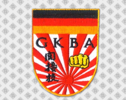 Gestickter Patch Aufnäher in Wappenform gestickter Rand Kampfkunst Deutschland Faust
