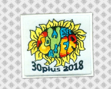 Gestickter Patch Aufnäher mit Stickrand Pfadfinder bunt Flower