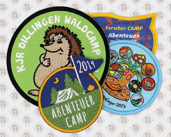 Badges Patches gestickt gewebt gedruckt Leder PVC mit eigenem Motiv für Pfadfinder
