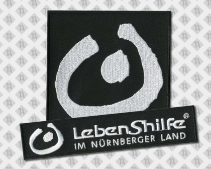 Gestickter Patch Aufnäher mit Stickrand Firmen Lebenshilfe Kontur Zeichen