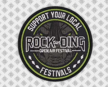 Gestickter Festival-Patch „Rock das Ding“ mit Slogan „Support Your Local Festivals“ und Kettelrand