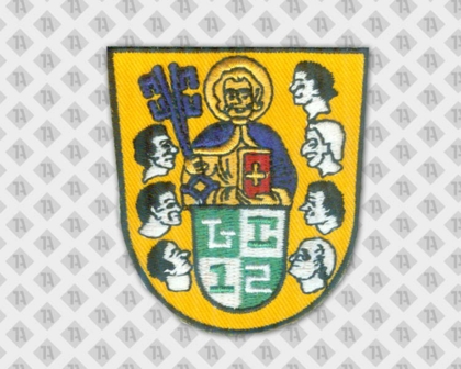Patch Aufnäher Abzeichen Badge gestickt mit gesticktem Rand in Wappenform Gesichter Köpfe Vereine