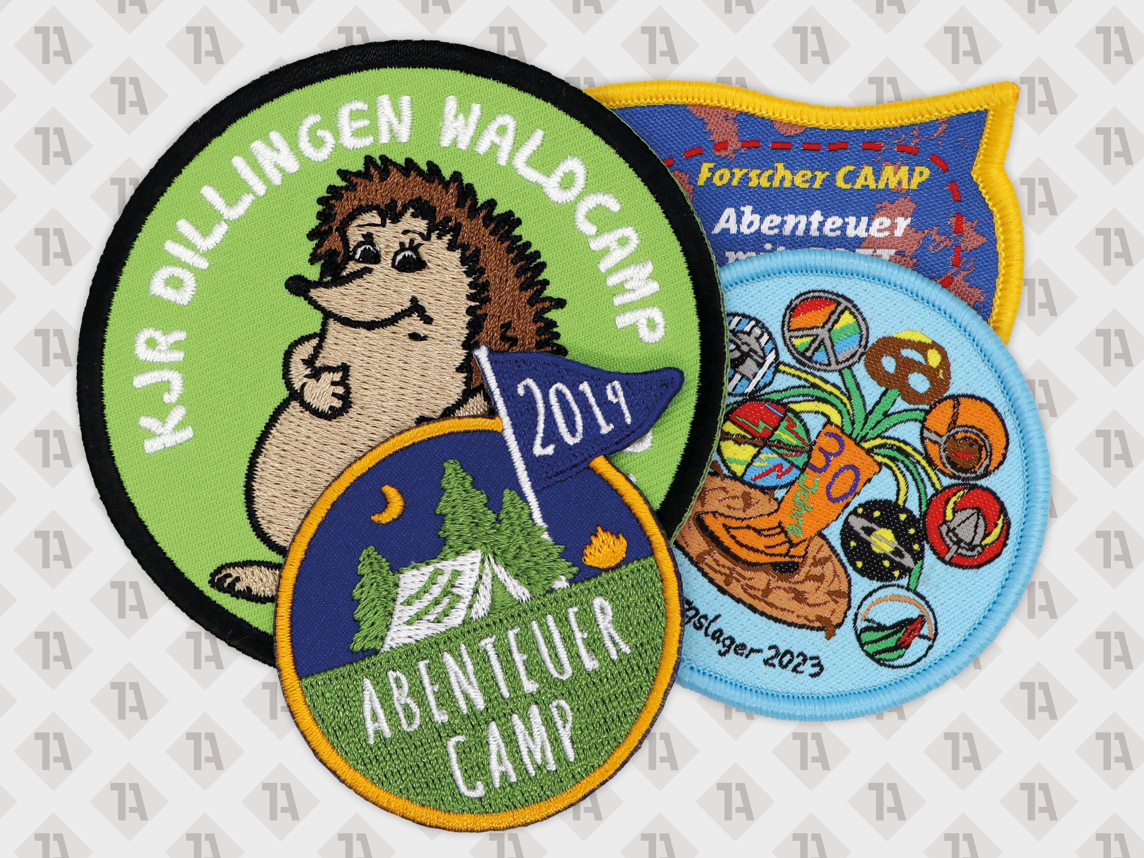 Badges Patches gestickt gewebt gedruckt Leder PVC mit eigenem Motiv für Pfadfinder