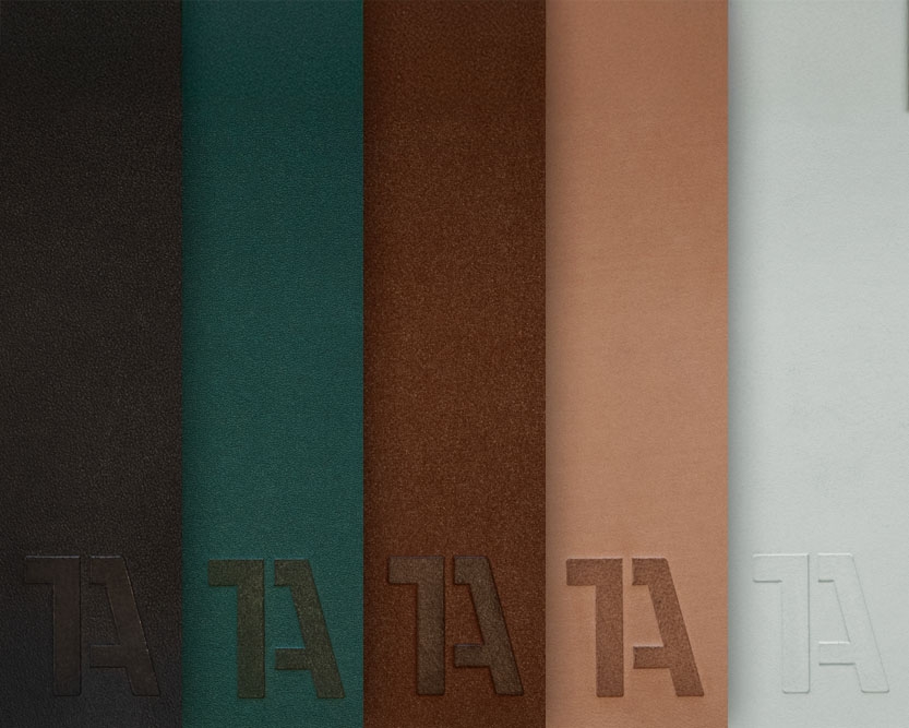 Farbmuster für Kunstleder in fünf Farben – Auswahl für individuelle Patches und Labels