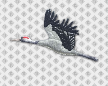 Konturgeschnittener Patch Aufnäher mit Laserschnitt Vogel Allgemein