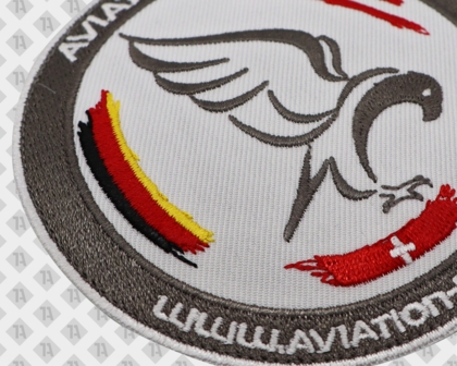 Runder Patch Aufnäher gestickt mit gesticktem Rand bunt Firmen
