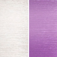Lichtreaktives Webgarn was unter Lichteinstrahlung seine Farbe verändert - von Weiß zu Violett
