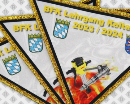 Konturgeschnittener Patch Aufnäher gedruckt mit Kettelrand in metallic gold BFK Bundeswehr