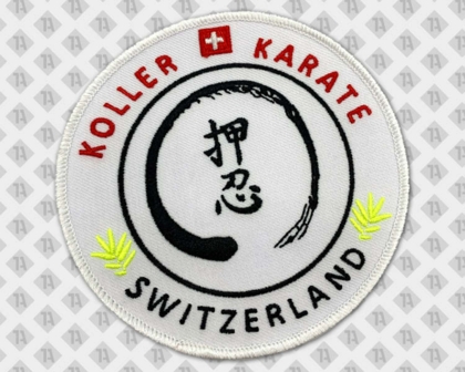 Runder gestickter Patch Aufnäher mit Kettelrand weiß rot Karate Kampfkunst