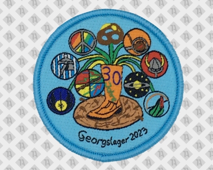 Runder Patch Aufnäher gewebt mit Kettelrand Möhre bunt hellblau Pfadfinder