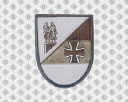 Patch Aufnäher gestickt Konturschnitt braun Wappenform