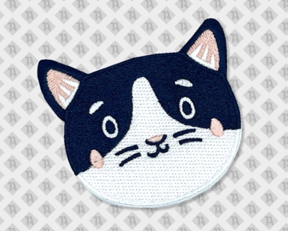 Kontur geschnittener Patch Aufnäher Stickrand blau weiß Katze DIY Kinder
