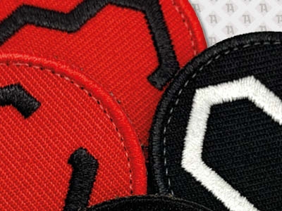 1A Patch Aufnäher gestickt mit Kettelrand und Klett