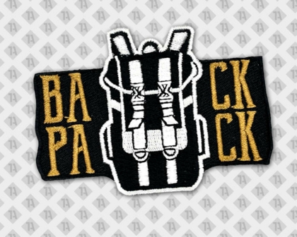 Aufnäher gestickt in freier Form und Farbauswahl für Backpacker mit Klett schwarz weiß gold