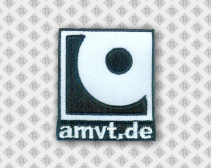 Gestickter Patch Aufnäher mit gesticktem Rand schwarz weiß Firma