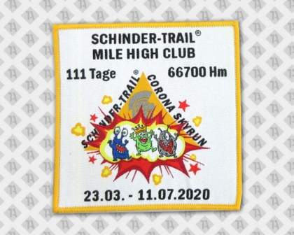 Eckiger Aufnäher Patch gewebt mit Kettelrand Monster bunt Club Vereine