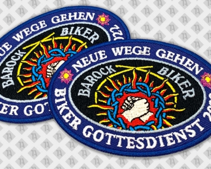 Ovaler gestickter Aufnäher Patch mit gesticktem Rand Schriftzug bunt Gottesdienst Biker