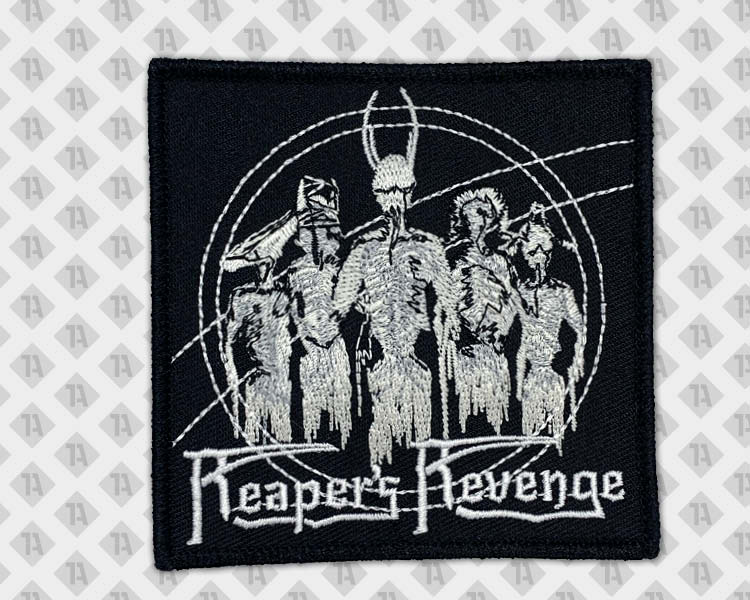 Eckiger Patch Aufnäher gestickt mit Kettelrand Musiker und Bands Reapers Revenge schwarz weiß